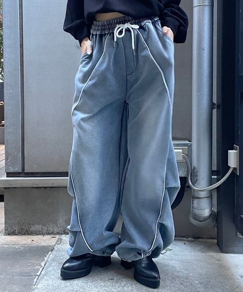 ROGER AND RAW（ロジャーアンドロウ）の「ピグメント加工スウェットワイドパンツ（その他パンツ・レディース・グレー/ネイビー/ブラック・FREE）」の3枚目の写真