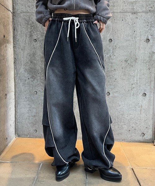 ROGER AND RAW（ロジャーアンドロウ）の「ピグメント加工スウェットワイドパンツ（その他パンツ・レディース・グレー/ネイビー/ブラック・FREE）」の4枚目の写真