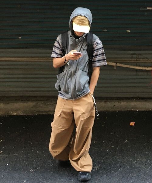 BROWNBREATH(ブラウンブレス)の「TAG NYLON HOOD VEST - KHAKI(ベスト・レディース・その他・M/S/L/XL)」の3枚目の写真
