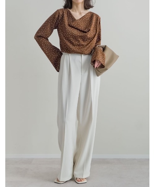 Re:EDIT（リエディ）の「[2026S/S COLLECTION]ドットドレープブラウス（シャツ/ブラウス・レディース・ブラウン/ブラック/アイボリー・MEDIUM/LARGE）」の9枚目の写真