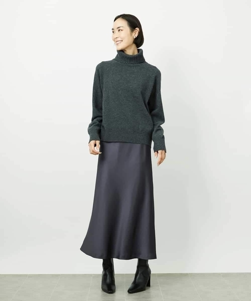 MICHEL KLEIN（ミッシェル・クラン）の「[コージーボトム]ヴィンテージサテンスカート（スカート・レディース・チャコールグレー/ダークインディゴブルー・38）」の14枚目の写真