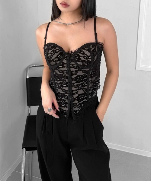 LVEU.（ラブユ.）の「【LVEU.】ランジェリーライクレースビスチェ / トップス キャミソール ビスチェ コルセット ランジェリー風 カップ付き ブラキャミ ブラック ホワイト ZOZOTOWN限定（キャミソール・レディース・ホワイト/ブラック・FREE）」の11枚目の写真