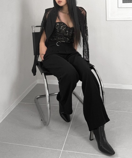 LVEU.（ラブユ.）の「【LVEU.】ランジェリーライクレースビスチェ / トップス キャミソール ビスチェ コルセット ランジェリー風 カップ付き ブラキャミ ブラック ホワイト ZOZOTOWN限定（キャミソール・レディース・ホワイト/ブラック・FREE）」の15枚目の写真