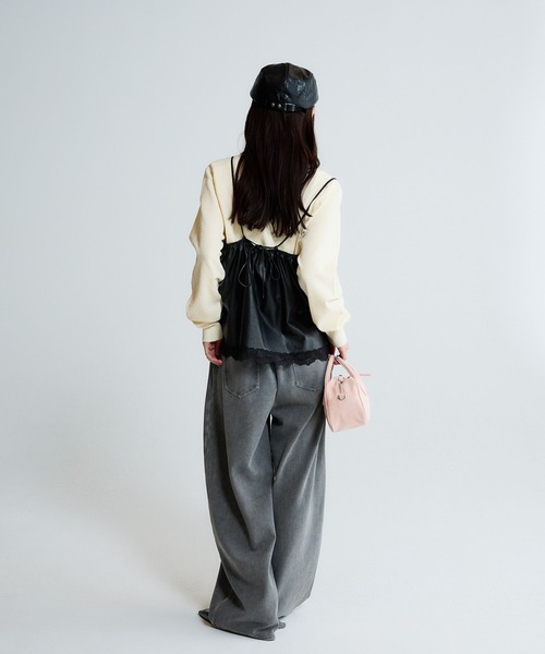 JEANASIS(ジーナシス)の「フェイクレザーレーストリムキャミ/650174(キャミソール・レディース・オフホワイト/ブラック・FREE)」の6枚目の写真