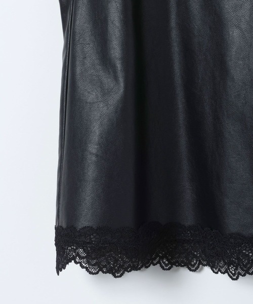 JEANASIS(ジーナシス)の「フェイクレザーレーストリムキャミ/650174(キャミソール・レディース・オフホワイト/ブラック・FREE)」の11枚目の写真