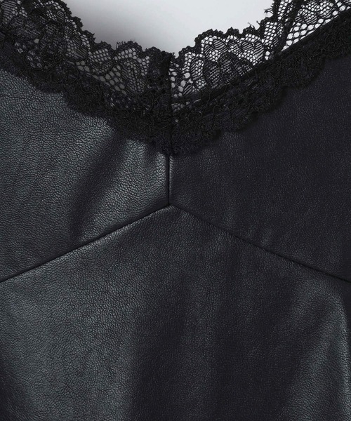 JEANASIS(ジーナシス)の「フェイクレザーレーストリムキャミ/650174(キャミソール・レディース・オフホワイト/ブラック・FREE)」の12枚目の写真