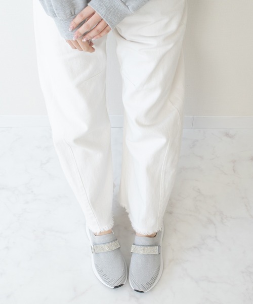 Bridget Birkin(ブリジットバーキン)の「【Bridget Birkin】ベルトストーンニットスニーカー(565012)(スニーカー・レディース・ブラック/ライトグレー/ベージュ・M/L/LL/S)」の7枚目の写真