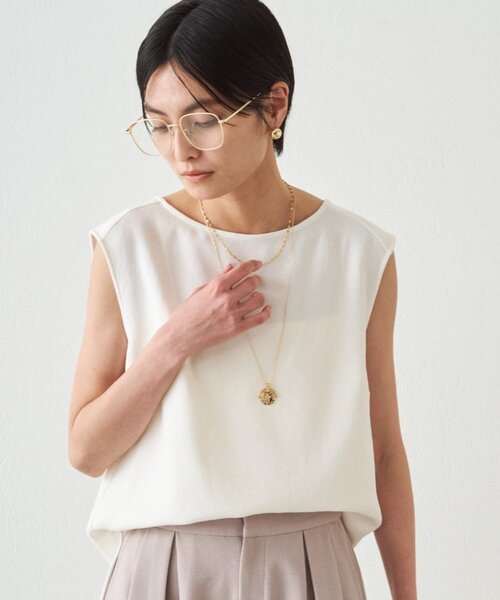 LOUNGEDRESS(ラウンジドレス)の「ダブルジョーゼットノースリブラウス 夏服(シャツ/ブラウス・レディース・オフホワイト/ブラック/ブラウン・FREE)」の11枚目の写真