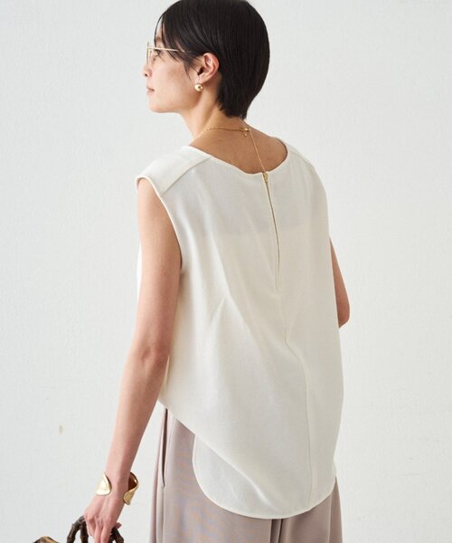 LOUNGEDRESS(ラウンジドレス)の「ダブルジョーゼットノースリブラウス 夏服(シャツ/ブラウス・レディース・オフホワイト/ブラック/ブラウン・FREE)」の12枚目の写真