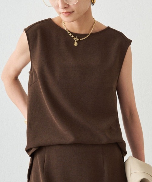 LOUNGEDRESS(ラウンジドレス)の「ダブルジョーゼットノースリブラウス 夏服(シャツ/ブラウス・レディース・オフホワイト/ブラック/ブラウン・FREE)」の3枚目の写真