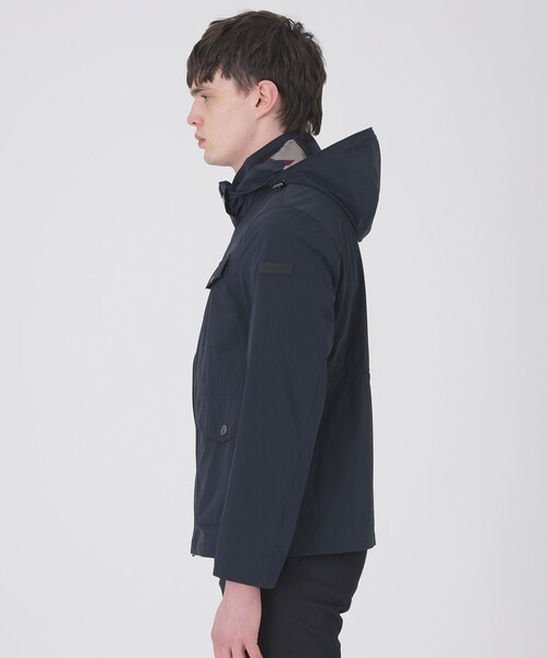 BLACK LABEL CRESTBRIDGE（ブラックレーベル・クレストブリッジ）の「AIRY PACK M-65パーカー（ブルゾン・メンズ・グリーン系その他7/ホワイト系その他/ネイビー・XL/L/M）」の16枚目の写真