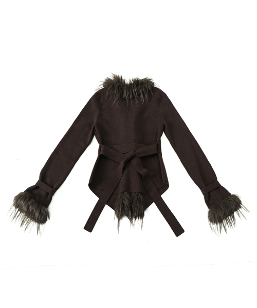 DARLING, YOU'RE BAD(ダーリンユーアーバッド)の「Fur-Trimmed Back-Strap Cardigan #Brown(カーディガン/ボレロ・レディース・その他・FREE)」の3枚目の写真