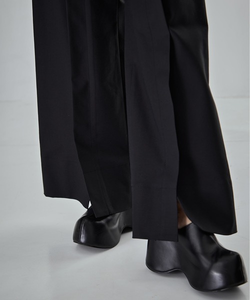 STUDIOUS(ステュディオス)の「【STUDIOUS/ステュディオス】Stretch Cotton Trousers/ストレッチコットントラウザー(その他パンツ・レディース・ブラック/ブラウン・2/1/0)」の11枚目の写真