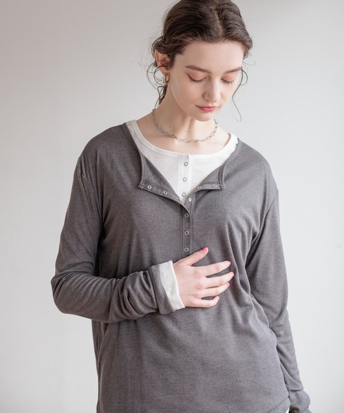bijorie（ビジュリィ）の「【bijorie】ヘンリーネック長袖シアートップス（Tシャツ/カットソー・レディース・ブラウン/チャコール/オフホワイト・FREE）」の20枚目の写真