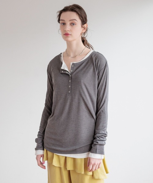 bijorie（ビジュリィ）の「【bijorie】ヘンリーネック長袖シアートップス（Tシャツ/カットソー・レディース・ブラウン/チャコール/オフホワイト・FREE）」の22枚目の写真