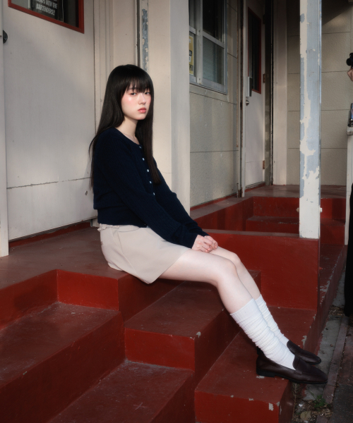 ROSEFRANTZ（ロゼフランツ）の「Cable Knit Basic Cardigan [Navy]（カーディガン/ボレロ・レディース・ネイビー・OS）」の5枚目の写真