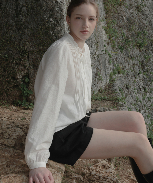 DEHEVE（デヘヴェ）の「Ribbon Ruffle Blouse [Ivory]（シャツ/ブラウス・レディース・アイボリー・FREE）」の2枚目の写真