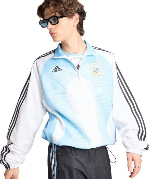 adidas(アディダス)の「adidas originals Argentina National Team 2006 Home Track Top(アディダスオリジナルス アルゼンチン代表 2006 ホーム トラックトップ)(ナイロンジャケット・メンズ・ホワイト・X-LARGE/MEDIUM/SMALL/LARGE/XX-LARGE)」の5枚目の写真
