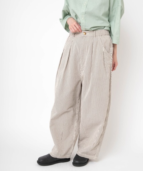 URCH RNA（アーチ アールエヌエー）の「R4450 ストライプのギャルソンパンツ（その他パンツ・レディース・ブラック×ホワイト/ブラウン系その他/グレー×ホワイト・FREE）」の3枚目の写真