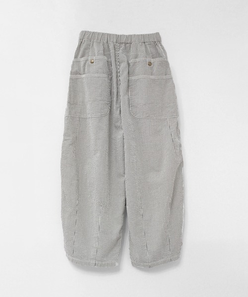 URCH RNA（アーチ アールエヌエー）の「R4450 ストライプのギャルソンパンツ（その他パンツ・レディース・ブラック×ホワイト/ブラウン系その他/グレー×ホワイト・FREE）」の6枚目の写真