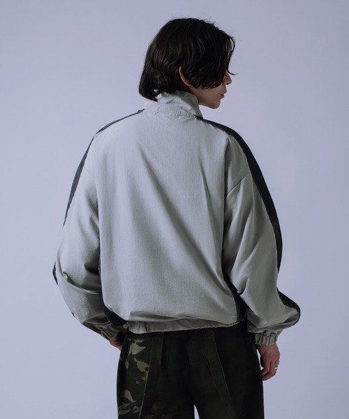 improves（インプローブス）の「総柄切替 トラックジャケット（ブルゾン・メンズ・グレー/ネイビー/ブラック・LARGE/SMALL）」の11枚目の写真