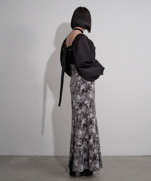 Mavie..7(メヴィセットゥ)の「【Mavie..7】【2サイズ展開】アート柄マーメイドスカート(スカート・レディース・ブラック/グレー/ブルー・SMALL/MEDIUM)」の7枚目の写真