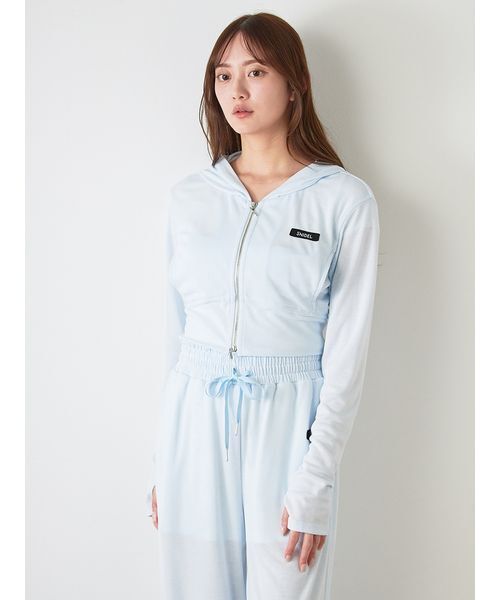 SNIDEL（スナイデル）の「【LUMISHADE】UVカットパーカー（パーカー・レディース・チャコールグレー/シルバー/ホワイト/ライトブルー・F）」の7枚目の写真