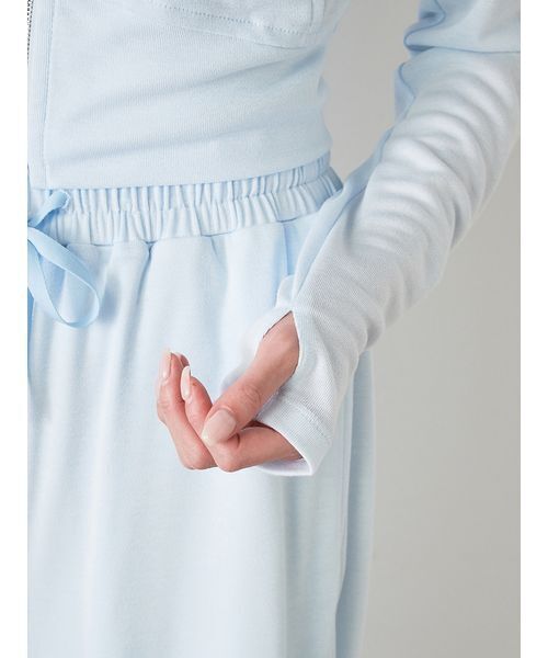 SNIDEL（スナイデル）の「【LUMISHADE】UVカットパーカー（パーカー・レディース・チャコールグレー/シルバー/ホワイト/ライトブルー・F）」の19枚目の写真