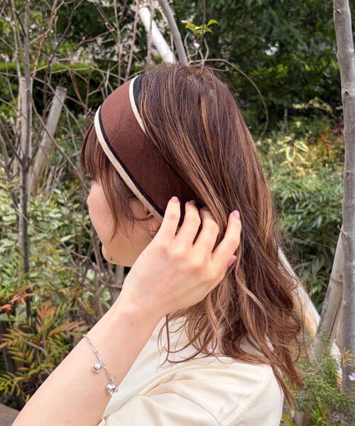 La Maison de Lyllis(メゾンドリリス)の「【La Maison de Lyllis/ラ メゾン ド リリス】INSITU BAND インサイチュバンド ヘアバンド(ヘアバンド・レディース・ブラウン・フリー)」の5枚目の写真