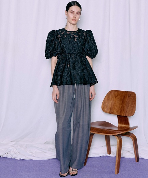 MAISON SPECIAL(メゾンスペシャル)の「Sheer Suiting Easy Pants/シアースーチングイージーパンツ(その他パンツ・レディース・ホワイト/グレー・38/36)」の18枚目の写真