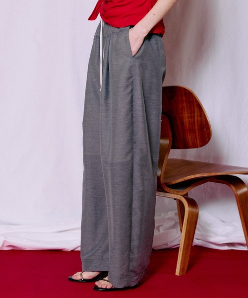 MAISON SPECIAL(メゾンスペシャル)の「Sheer Suiting Easy Pants/シアースーチングイージーパンツ(その他パンツ・レディース・ホワイト/グレー・38/36)」の6枚目の写真