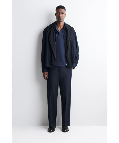 COS（コス）の「ジャージー コットンツイル ポロシャツ（シャツ/ブラウス・メンズ・ネイビー・XL/L/M/S/XS）」の5枚目の写真