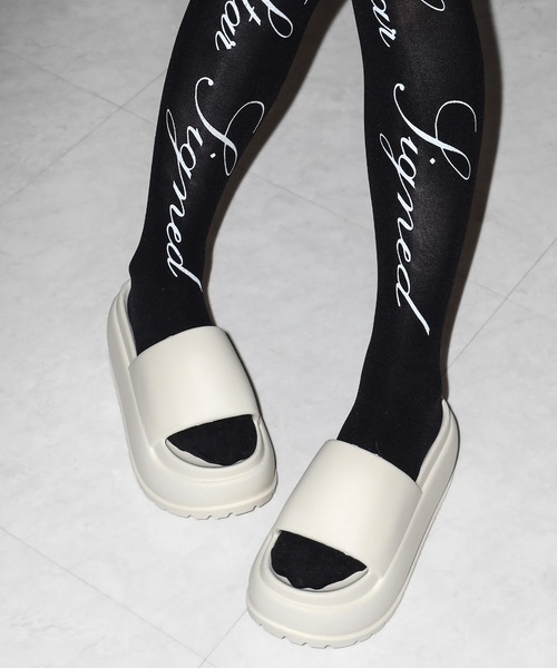 me+em select（ミームセレクト）の「厚底ボリュームソールパフィースライドサンダル／platform volume sole puffy slide sandals（サンダル・レディース・ブラック/アイボリー・LARGE/MEDIUM/SMALL）」の22枚目の写真