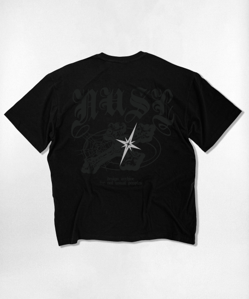 NOTUSUAL（ノットユージュアル）の「ゴシッククロスオーバーサイズ半袖Tシャツ4色（Tシャツ/カットソー・レディース・ネイビー/ホワイト/ホワイト×グレー/ブラック・SMALL/MEDIUM/LARGE/X-LARGE）」の17枚目の写真