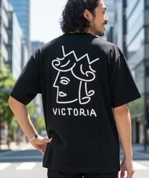 LOGO/【VICTORIA HONGKONG】フェイスラインアートTシャツ / バックロゴ オーバーサイズ ユニセックス ストリート