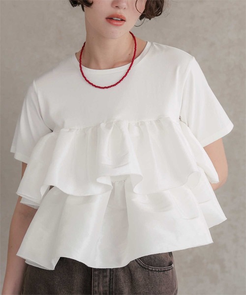 titivate(ティティベイト)の「シャイニーティアードフリルトップス(Tシャツ/カットソー・レディース・ネイビー/チャコール/アイボリー/ブラック/ブラウン/オフホワイト・M/S/L)」の8枚目の写真