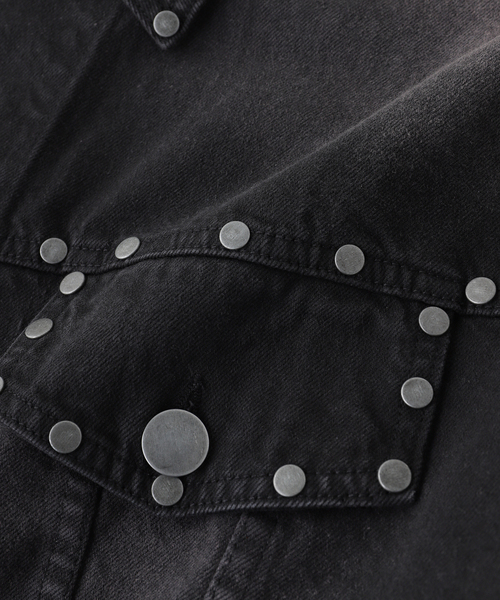 WISM（ウィズム）の「INTODUSK / イントゥダスク STUDS DENIM JACKET（デニムジャケット・メンズ・ブラック・LARGE/MEDIUM）」の5枚目の写真