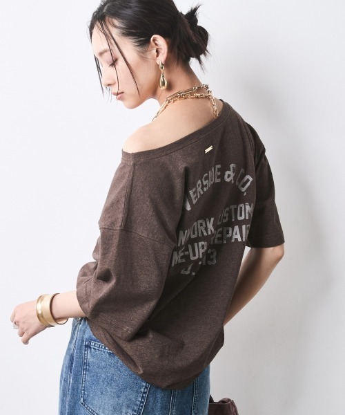 CHIC STYLE(シックスタイル)の「綿100%ボートネックロゴプリントTシャツ<大きいサイズ有>シックスタイル(Tシャツ/カットソー・レディース・グレー系/ブラウン系・M/L/LL/3L/4L/5L)」の13枚目の写真