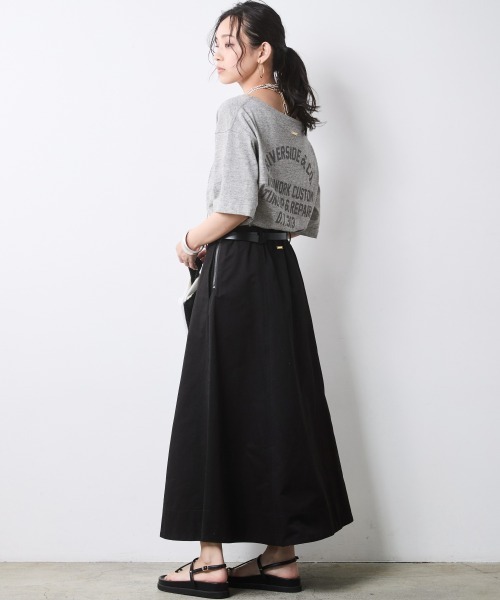 CHIC STYLE(シックスタイル)の「綿100%ボートネックロゴプリントTシャツ<大きいサイズ有>シックスタイル(Tシャツ/カットソー・レディース・グレー系/ブラウン系・M/L/LL/3L/4L/5L)」の21枚目の写真