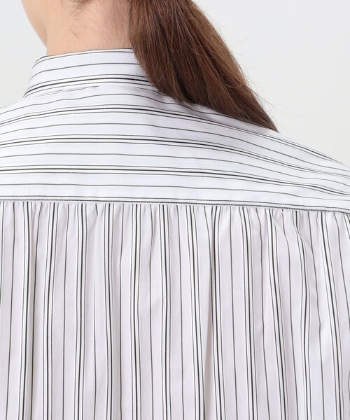 BOURRIENNE ParisX(ブリエンヌパリディス)の「BOURRIENNE AMAZONE ストライプシャツ(シャツ/ブラウス・レディース・ホワイト系その他・36)」の7枚目の写真