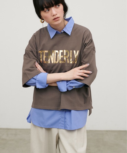 LARUTA（ラルータ）の「【LARUTA】［サスティナ企画］TENDERLYロゴT（Tシャツ/カットソー・レディース・オフホワイト/ブラウン/スミクロ・FREE）」の10枚目の写真