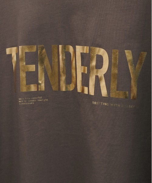 LARUTA（ラルータ）の「【LARUTA】［サスティナ企画］TENDERLYロゴT（Tシャツ/カットソー・レディース・オフホワイト/ブラウン/スミクロ・FREE）」の14枚目の写真