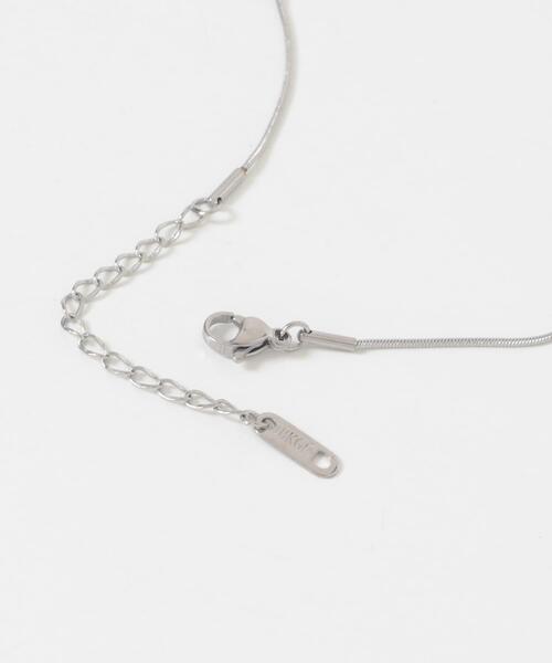 URBAN RESEARCH Sonny Label(アーバンリサーチサニーレーベル)の「ステンレスボール×スネークチェーンネックレス(ネックレス・レディース・ゴールド/シルバー・ONE)」の9枚目の写真