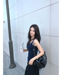 CHARLES & KEITH | Bessie ラージベッシー サイドポケット ホーボーバッグ(ショルダーバッグ)