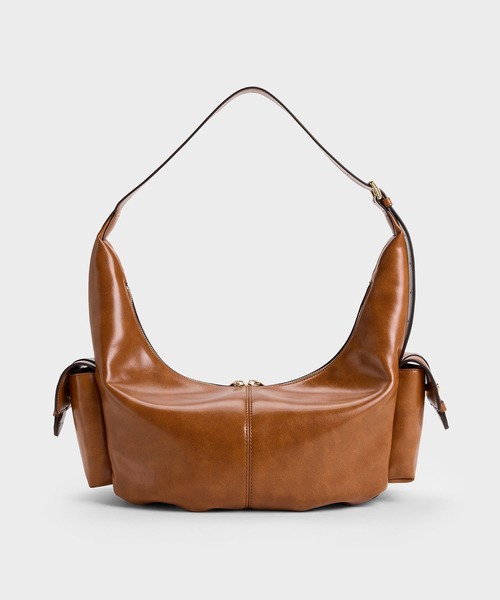 CHARLES & KEITH(チャールズ & キース)の「Bessie ラージベッシー サイドポケット ホーボーバッグ(ショルダーバッグ・レディース・スミクロ/ダークブラウン系3・L)」の22枚目の写真