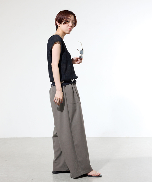 IENA(イエナ)の「《一部店舗限定》ウォッシャブルワイドギャザーパンツ(その他パンツ・レディース・ブラウン/ライトグレー・38/36)」の14枚目の写真