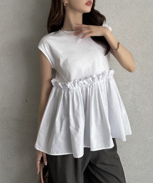 TREOVER(トレオーバー)の「1枚でサマになるフリル切替Tシャツ(Tシャツ/カットソー・レディース・ベージュ/ブラック/オフホワイト/ピンク・FREE)」の15枚目の写真