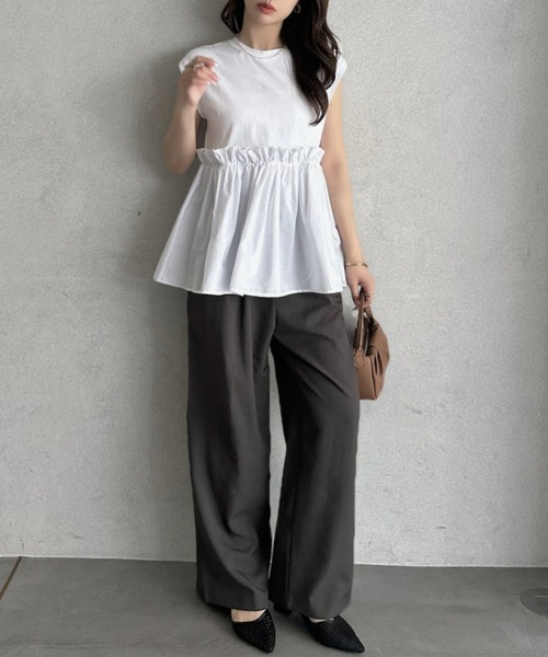 TREOVER(トレオーバー)の「1枚でサマになるフリル切替Tシャツ(Tシャツ/カットソー・レディース・ベージュ/ブラック/オフホワイト/ピンク・FREE)」の16枚目の写真