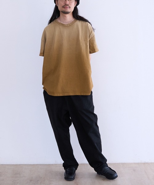 LES TIEN(レスティエン)の「LES TIEN OVERSIZED TEE (HV-2036J-SF)(Tシャツ/カットソー・メンズ・ネイビー/オレンジ/ブラック・LARGE/SMALL/MEDIUM)」の7枚目の写真