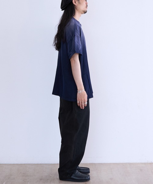 LES TIEN(レスティエン)の「LES TIEN OVERSIZED TEE (HV-2036J-SF)(Tシャツ/カットソー・メンズ・ネイビー/オレンジ/ブラック・LARGE/SMALL/MEDIUM)」の20枚目の写真
